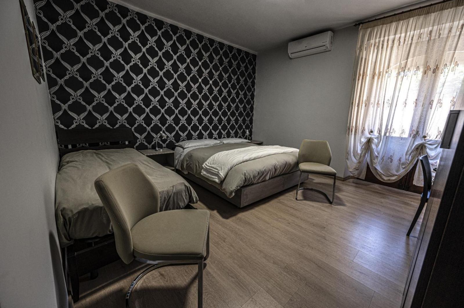 Il Triclinio B&B П'яцца-Армерина Екстер'єр фото