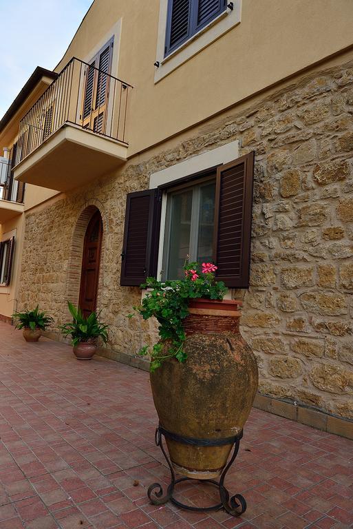 Il Triclinio B&B П'яцца-Армерина Екстер'єр фото
