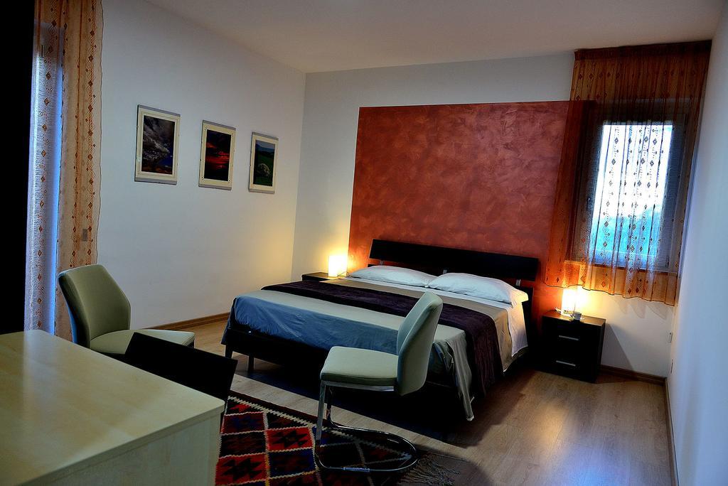 Il Triclinio B&B П'яцца-Армерина Екстер'єр фото